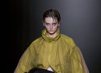 Chika Kisada presents its Tokyo Fall 2025 Collection.