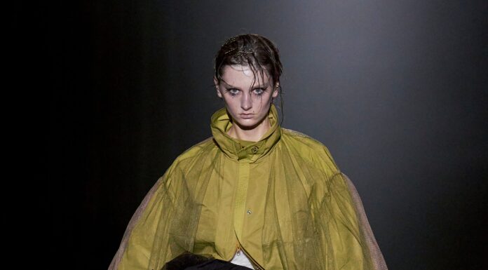 Chika Kisada presents its Tokyo Fall 2025 Collection.