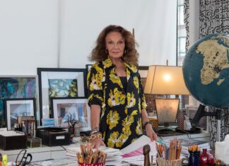 Woman: Before Fashion at the Skirball Cultural Center.