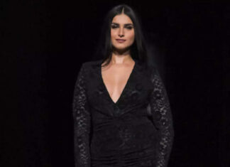 Tara Sutaria channeled Morticia Addams on the runway, bringing a touch of darkness to the ramp.