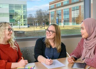 Middle Tennessee State University’s TXMD presents the “Retro Rewind” fashion exhibit through March 22.