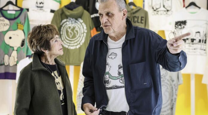 Snoopy’s fashion sense takes a European turn with the introduction of his French-inspired style.