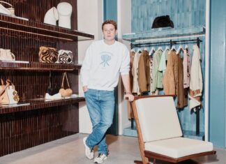 Jonathan Anderson at Loewe tightly interlaces fashion and art.