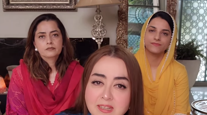 Maria B shares her insights on the latest farshi shalwar fashion trend.