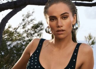 Michael Kors is now available for purchase on Amazon’s fashion stores.