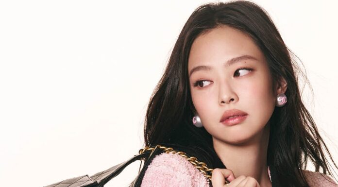 Jennie is the face of the Chanel 25 handbag.