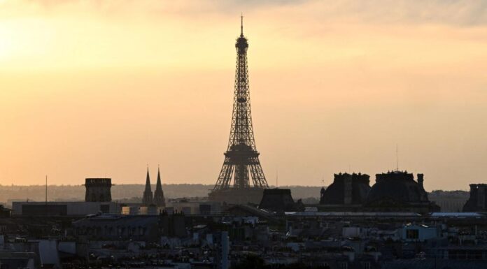 Come to France for its renowned culinary, fashionable, and picturesque attractions, but temper your expectations about the locals’ friendliness.