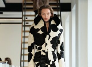 The Duran Lantink Fall 2025 Fashion Show: The Impression is a presentation on the runway of the latest seasonal collection.