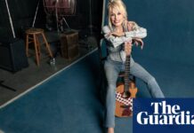 We love: a visual rundown of the week’s top fashion trends and must-have styles.