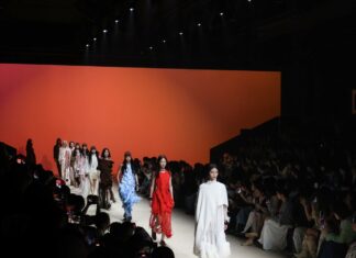 A comprehensive overview of the highlights and notable trends from the Fall 2025 Shanghai Fashion Week.