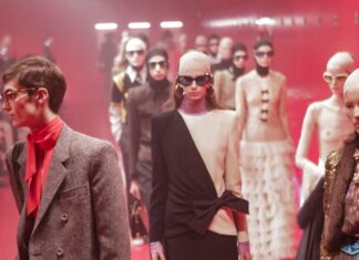 Boom Boom Fashion is the latest trend taking over fashion, consisting of a distinctive 80s-inspired aesthetic with bold colors, oversized silhouettes, and eclectic accessories.